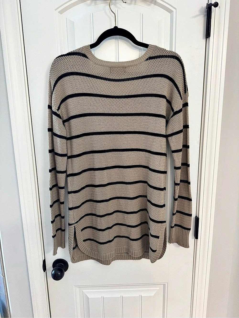 Women’s Striped Crew Neck Sweater in Brown & Black